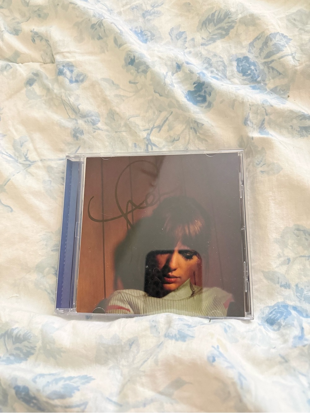 Taylor swift midnights moonston edition signed cd